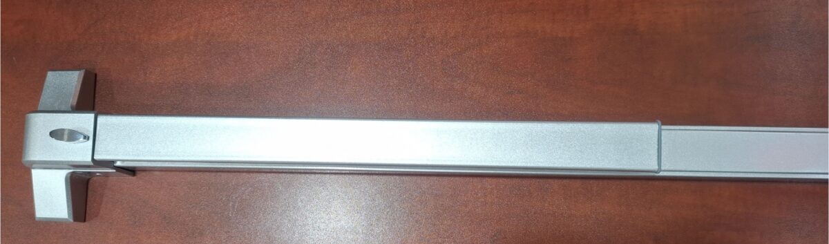 Emergency door closer + lock - Image 1