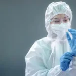 أدوات السلامة في المختبر